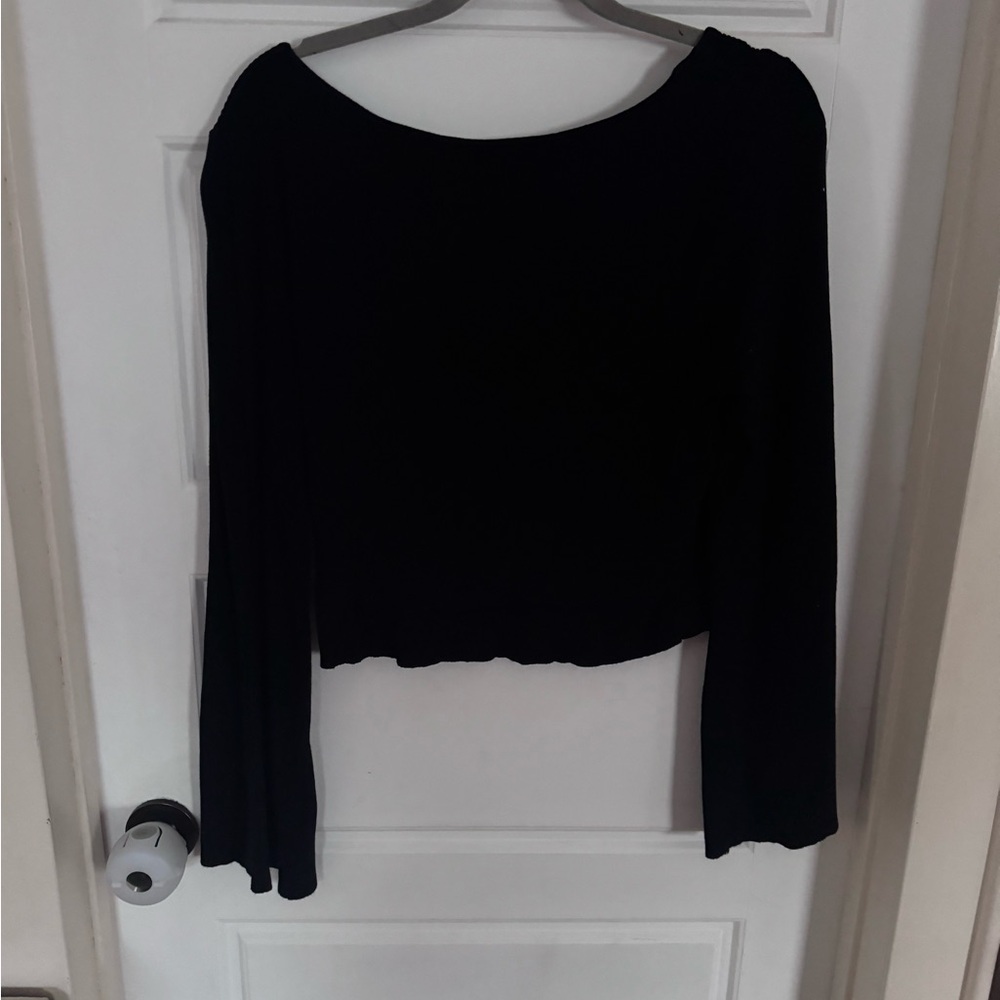 H&M Black Long Sleeve Women's Top